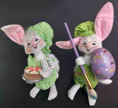 Annalee 2010 Baking Bunny Rabbit Easter Carrot Cake & 2008 Let's Paint 6" Decor