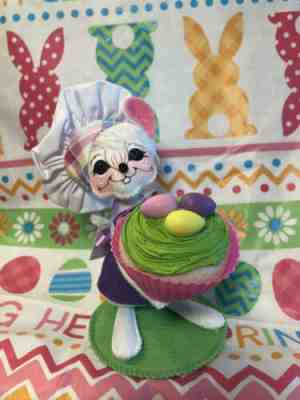 Annalee Easter Cupcake Chef Mouse 6" New 2023 211523 Closed Mouth