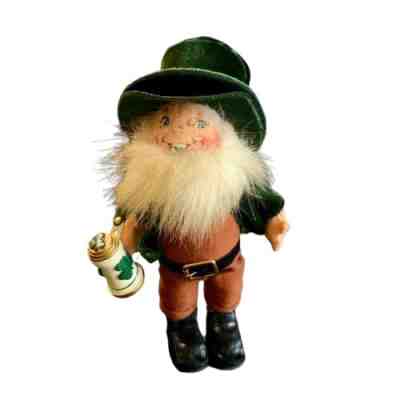 Annalee 2005 Toast To The Irish Leprechaun Doll White Beard Shamrock Beer Stein
