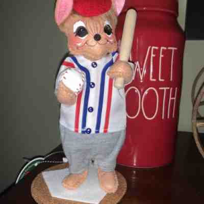 7â? Baseball Slugger Mouse Annalee Exclusive 100 Pieces. Sold Out Heâ??s #3