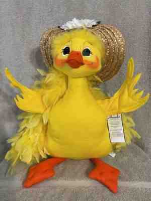 2006 Retired Annalee Mobility Yellow Easter Duck Feather Boa Straw Hat 18" Tall