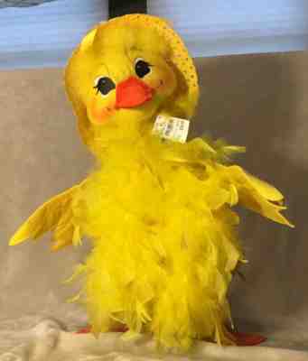 2017 18â? Spring Duck Ducky W/ Easter Bonnet Annalee Doll NWT