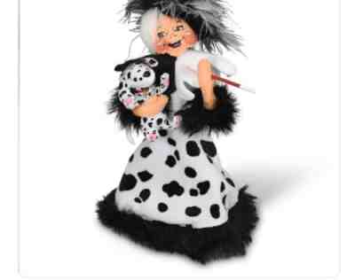 Annalee Assembled in America. Cruella. Limited to 250 made
