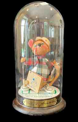 Vintage ANNALEE Fishing Mouse Doll Science Center of New Hampshire Glass Dome
