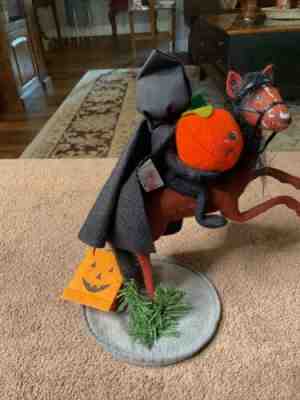 Annalee 1994 Halloween Headless Horseman Doll Riding Horse W Pumpkin #1030 W Tag