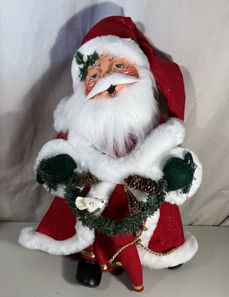 2004 Christmas Annalee  20” Old World Santa Claus W/dove On garland Holiday