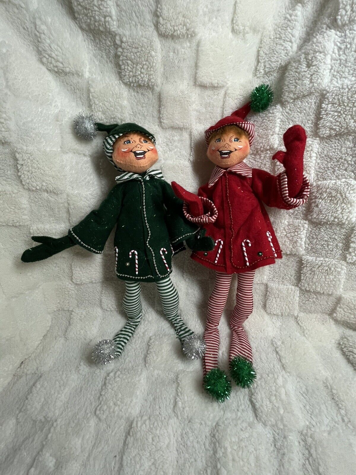 2006 Annalee mobilitee dolls 14”  Shelf Sitting Candy Cane Elves