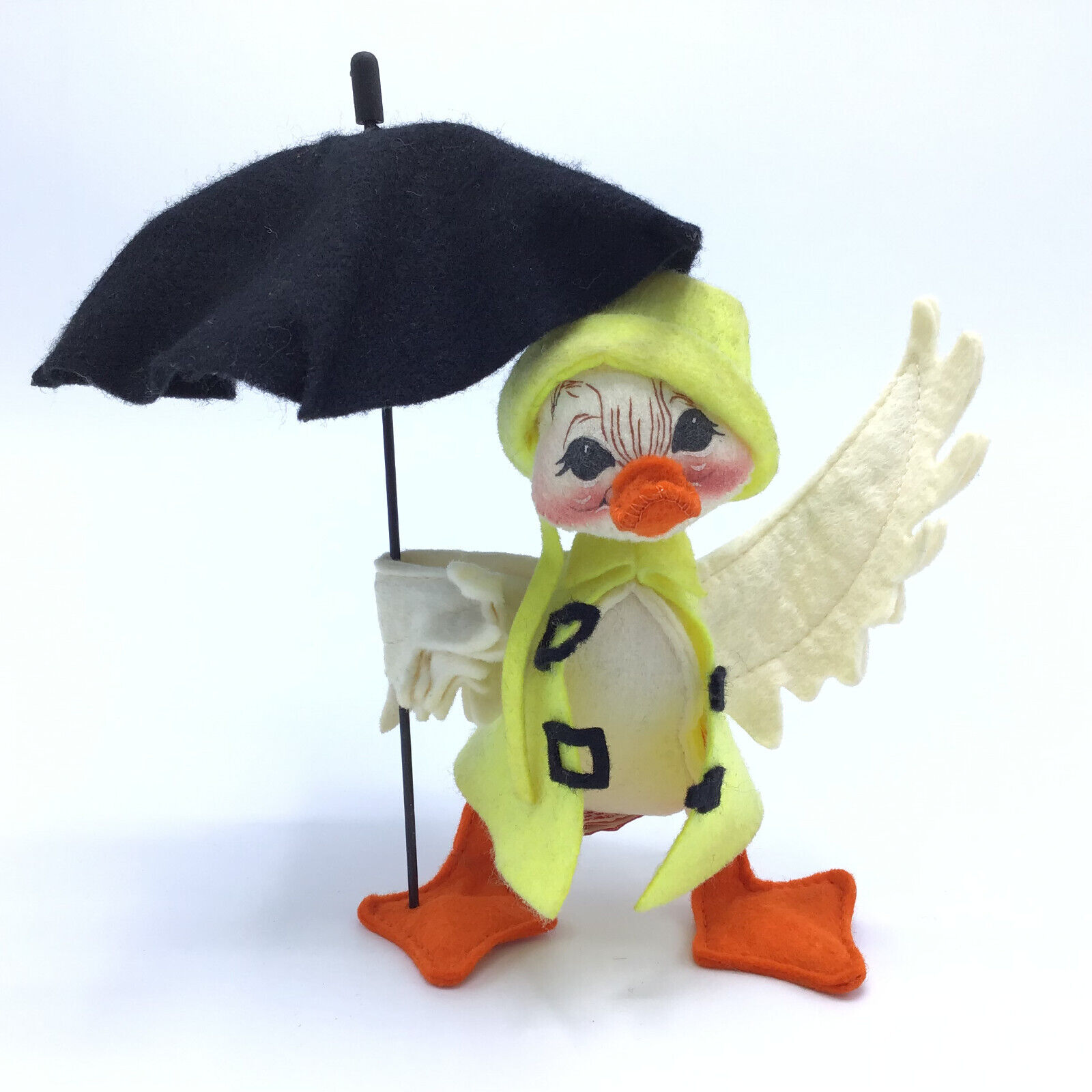 Annalee 1992 Duck with Yellow Raincoat and Umbrella 5" Spring Ducky Doll