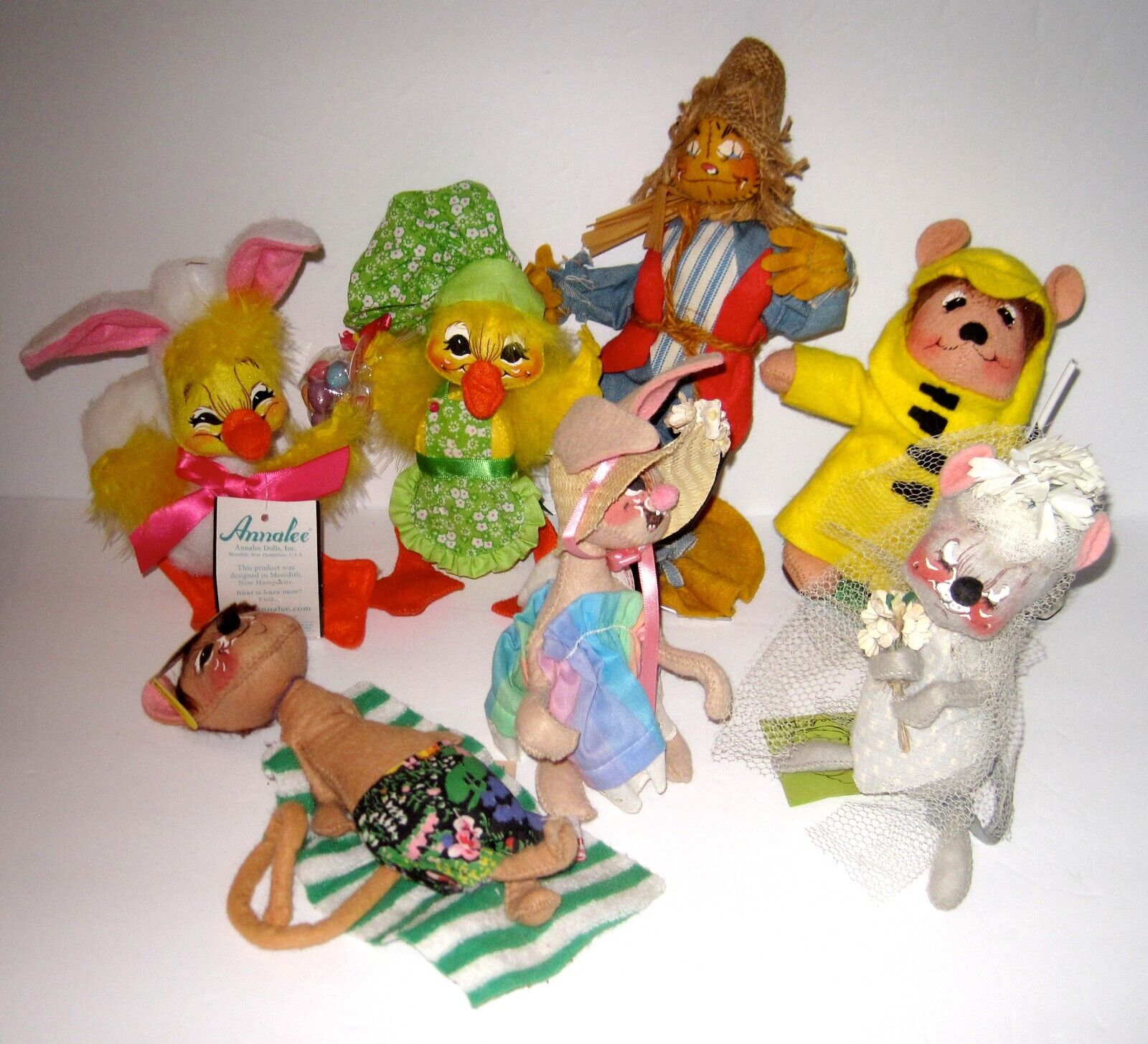 Annalee Mobilitee Collectible Doll Lot