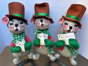 Vintage Annalee Christmas Choir Singing Caroler Mouse Trio -  16" tall
