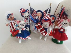 Lot ANNALEE DOLLS PATRIOTIC 4TH OF JULY Mouse, Duck, Uncle Sam, Squirrel, Flag
