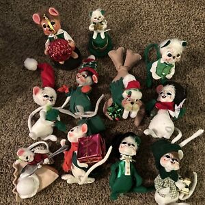 Annalee Doll Lot 11pc.
