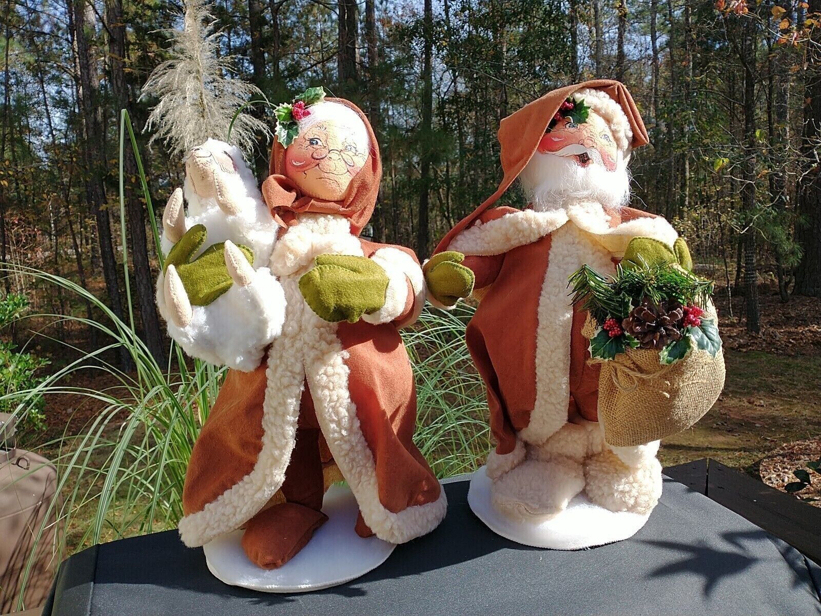 Annalee Dolls Christmas Mr & Mrs Santa Claus