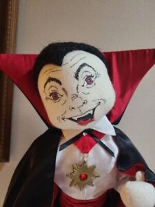 EUV Vintage 2003 Annalee Dracula Doll On Stand Approx. 26” Tall