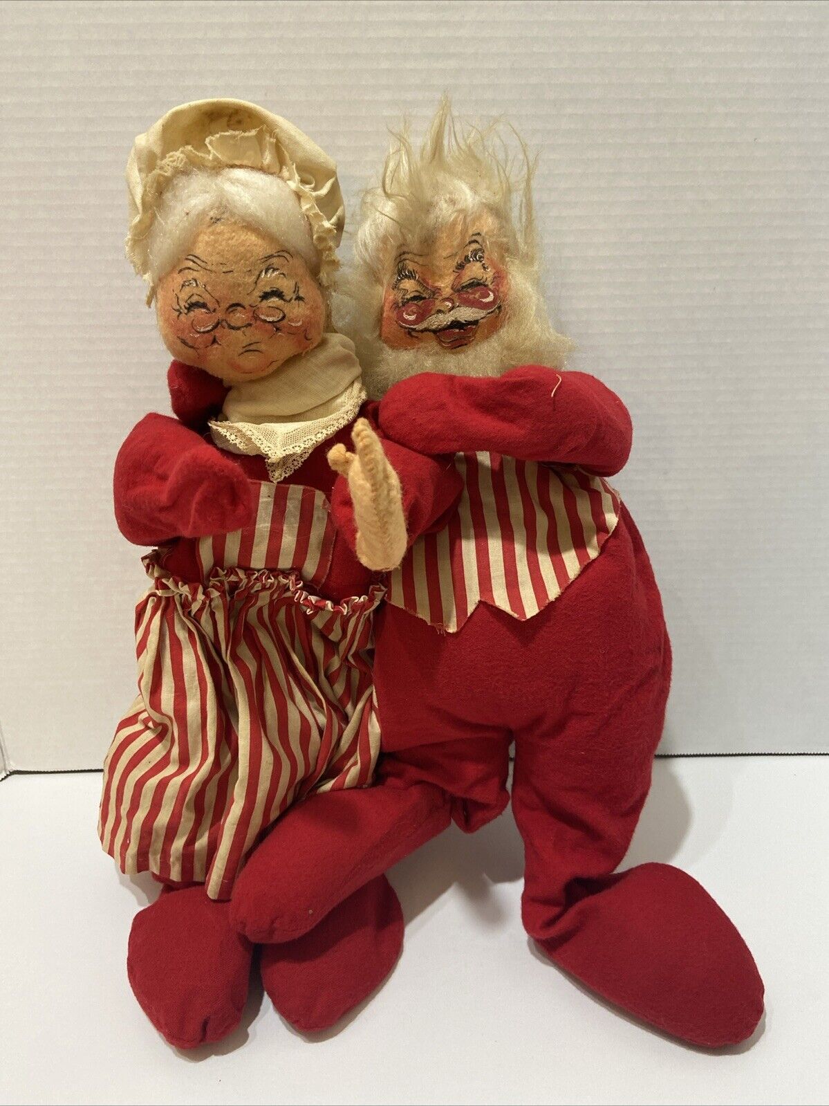 Set Of 2 Vintage 1960’s Annalee Mobilitee Mr Mrs Santa Claus Christmas Dolls 15”