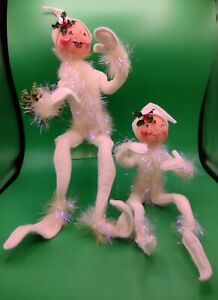 Annalee (2) White Snowflake Frosty Elves Pixies 13" & 20" 1999
