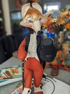 Vintage Annalee Fox w Top Hat 16 IN 1981 Swivel Head Escort Fox Doll Stand