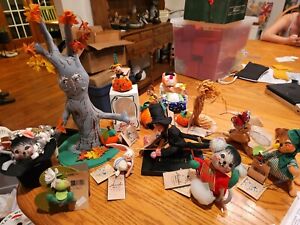 HUGE LOT OF 12 BRAND NEW Annalee Halloween X-mas New Year Clown Bunny Frog A375