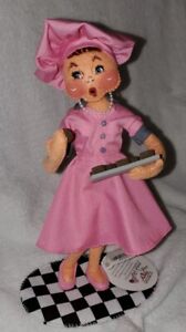 Annalee Dolls Lucy Chocolate Factory Sold Out   NWT'S #201/250