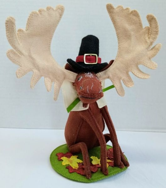 Very Rare Annalee Autumn Moose Pilgrim 2016 Retired 350716 Thanksgiving