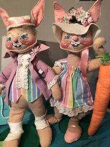 Vintage 1976 Annalee Mobilitee Dolls Large18” 17”Easter Rabbit Man Lady REDUCED