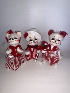2007 Annalee VALENTINES DAY? White Mouse Doll Set of 3 PEPPERMINT CANDY & Flower