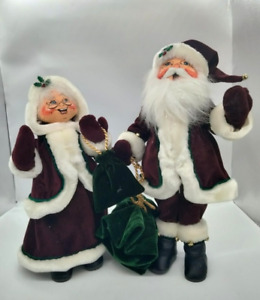 Annalee Christmas 2005 Jingle Bell Santa & Mrs Claus 14 In Tall 582605 & 582705