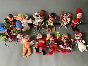 VINTAGE ANNALEE DOLL COLLECTION LOT Holiday Christmas Thanksgiving Animals Santa