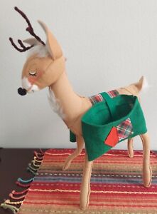 VTG ANNALEE MOBILITEE 20" Reindeer Doe Closed Eyes Christmas Doll 1970/1976