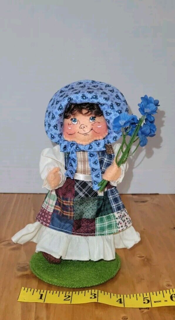 Annalee Dolls 8in Holly Hobbie Assembled In America Exclusive 851523 137/250