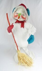 Vintage 1971 Annalee 29" Mrs. Snowman with Earmuffs & Snow Bonnet - RARE!