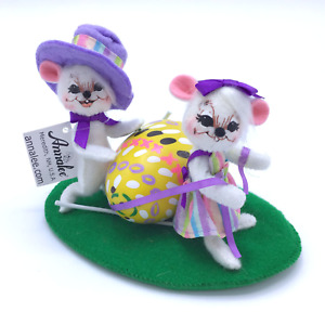 Annalee 2009 Egg Rolling Mice Easter Spring Doll White Mouse w/ Tag 3"  EUC