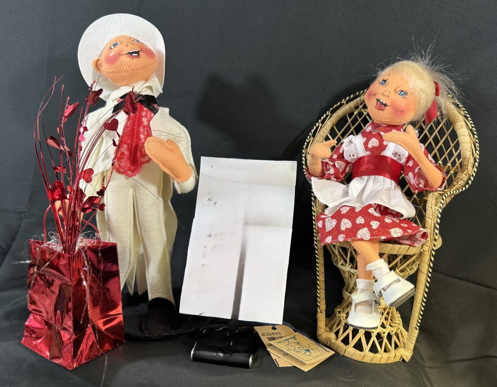 Annalee 1999 13" Heather's Heart/2000 Loveable Larry Collectible Valentine Dolls