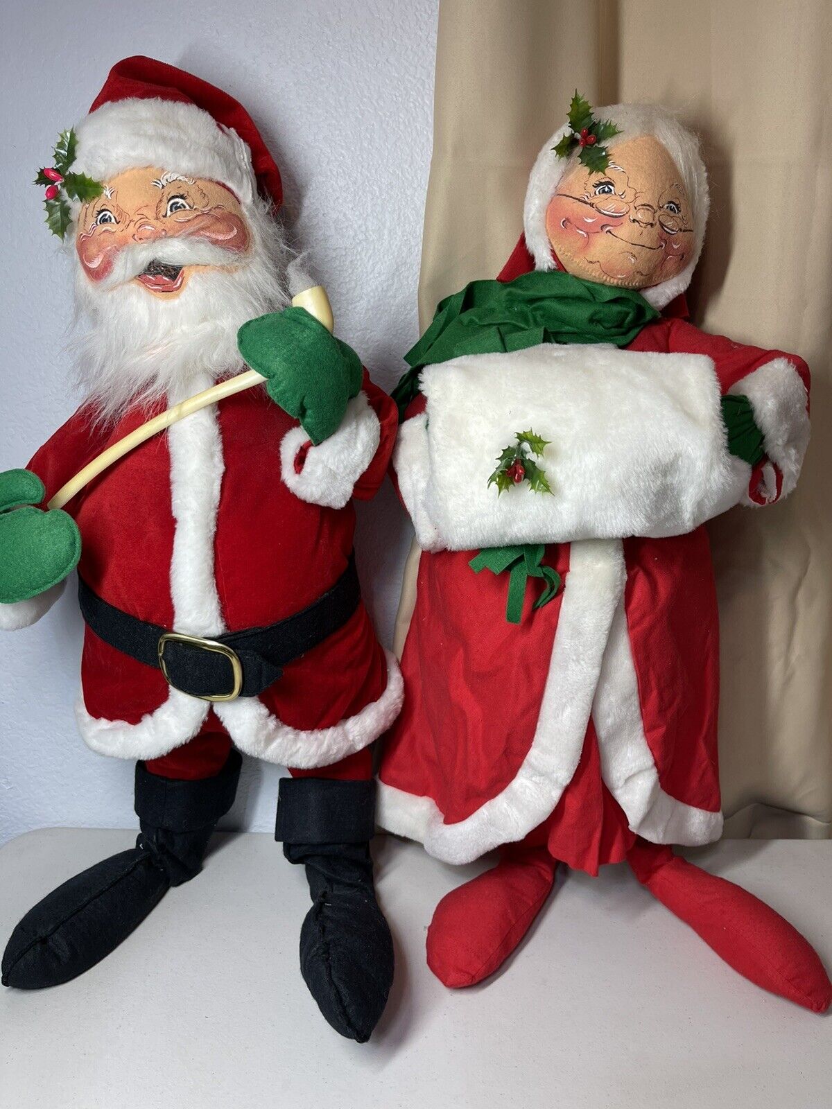Vintage Annalee Mr & Mrs Santa Claus Christmas Mobilitee Dolls 1960's  28"