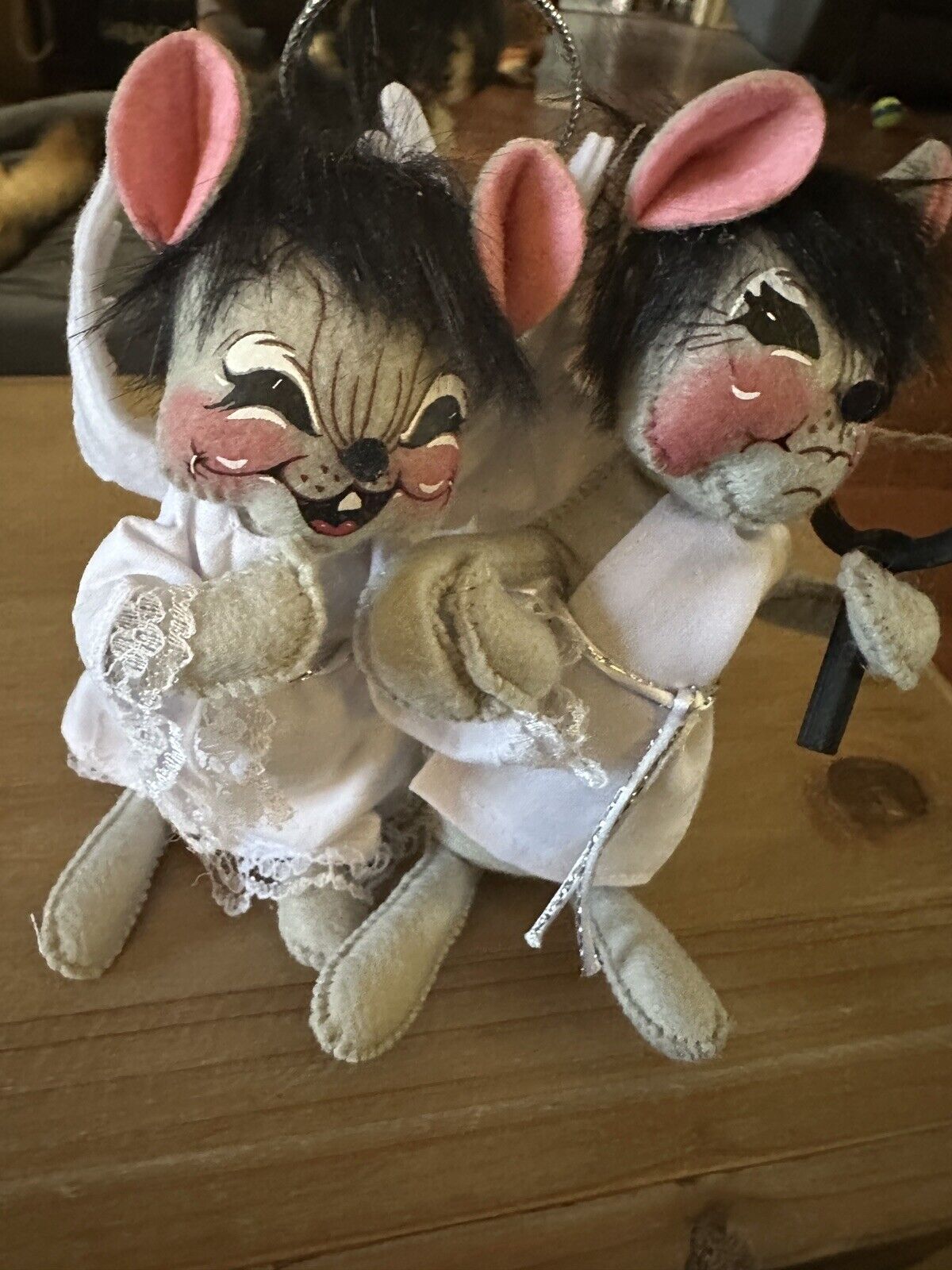 Adorable!!  2025 Annalee Exclusive 6" Naughty & Nice Angel Mouse, # 18/86