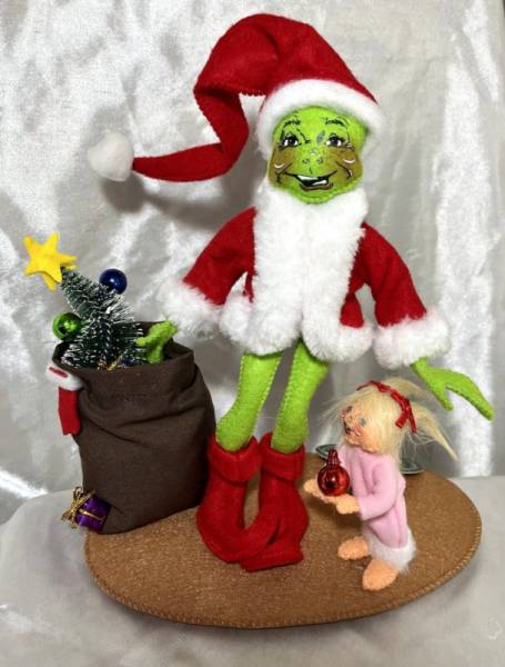 Annalee 9" The WhoVillain Grinch Limited Edition 2023 Exclusive
