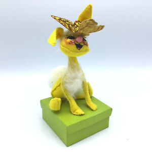 Annalee 1970 Vintage Yellow Bunny on Box with Butterfly 7" RARE - L@@K!