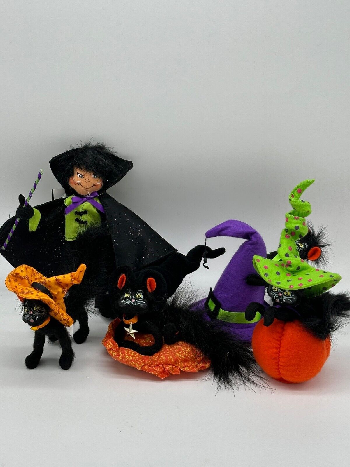 5 Annalee Halloween Doll Lot - Sparkle Warlock Elf and Black Cats