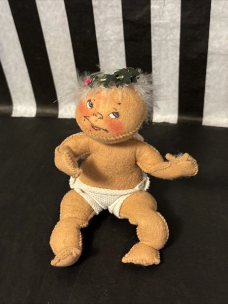 Annalee 7" Vintage Baby Angel with White Feathers 1960