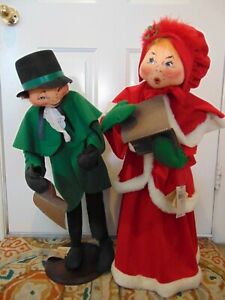 LARGE TALL ANNALEE DOLLS "A SOFT SCULPTURE ART FORM" - 30" CAROLLER WOMAN &  MAN