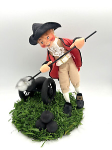 Annalee 10" Redcoat with Cannon 995894 July 4th 1994 Williamsburg VA
