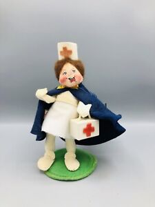 NWT 1999 Annalee Rare 7” Nurse Kid Doll with Display Case Red Cross First Aid