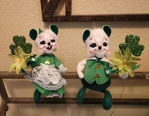 2009 6” St. Patrick's Day White Mice Couple Annalee Dolls