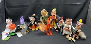 Annalee Dolls Halloween Witch Harvest Scarecrows Squirrel Owl Pilgrims~ Lot Of 9