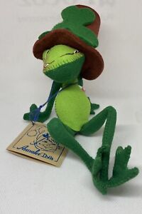 Vintage 1999 Annalee Doll 10" St. Patrick's Day Lucky Leaper Green Frog 1715 NWT