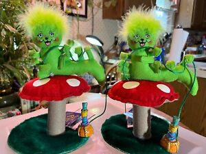 Annalee (2) Mobilitee Storybook Mice 2006 The Caterpillar 9" Wired 943406 MINT