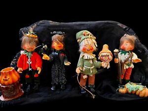 2002 Vintage Annalee Mobilitee Halloween Thimbles Dolls