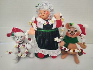 Lot Of 3 Annalee Ms Claus Squirrel And Kitty With Popcorn String