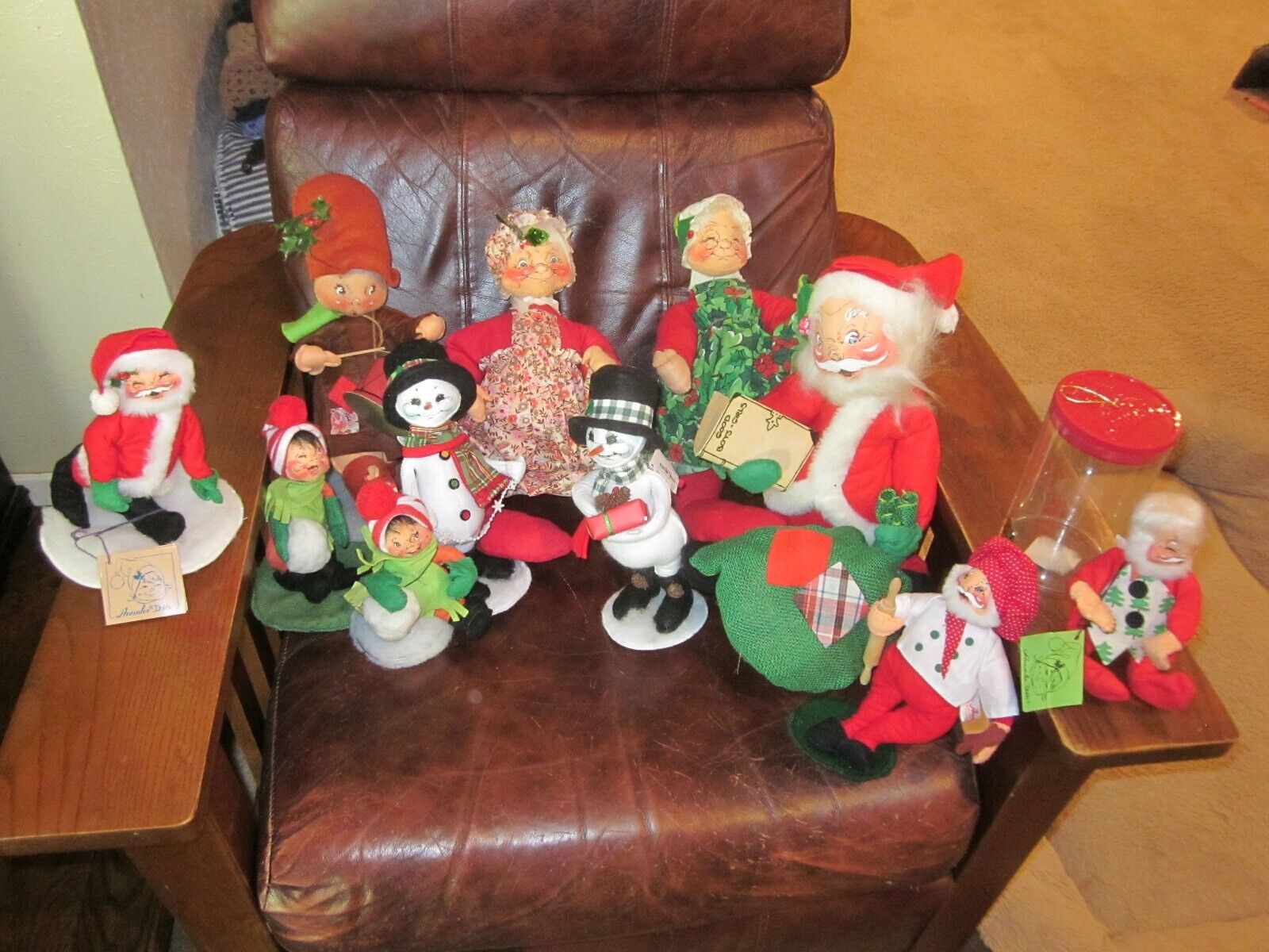 Annalee Lot of 11 Santas, Mrs. Claus, Snowmen, Drummer Boy etc.
