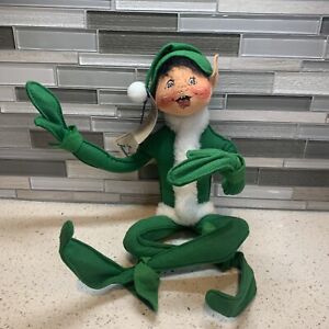 Annalee 22" Happy Face Green Christmas Elf 1996 Felt Plush Posable Doll